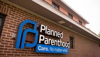Planned Parenthood: aprovecha el Covid-19 para promocionar el aborto… mientras cierra centros por la pandemia