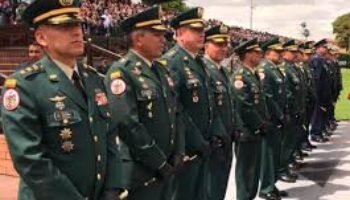 Iván Cepeda y Antonio Sanguino proponen reformar las FF.MM.