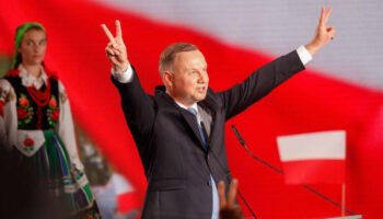 Polonia da cerrojazo a los LGTB, al aborto y a la inmigración africana