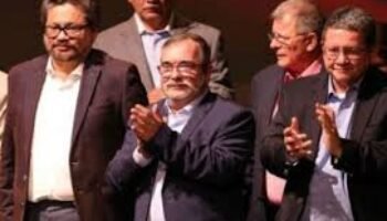 Las Farc pretendían reformar ilegalmente el Ejército en el Congreso, pero fueron descubiertos