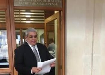 Presentan denuncia en la Comisión de Acusación contra los magistrados de la Sala Penal de la Corte Suprema por el caso Uribe Vélez