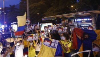 El caso Uribe provoca un aumento de las tensiones políticas en Colombia