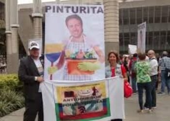 Campaña para la revocatoria del mandato de «Pinturita» se inicia hoy en Medellín