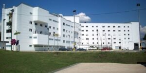 El multimillonario gasto que Daniel Quintero hizo en el Hospital de la 80 y que no le quedará a la ciudad