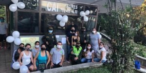 Convocan a los habitantes de Medellín a defender la ciudad y a la institución policial