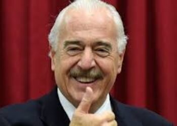 El expresidente Pastrana denuncia la farsa de la Justicia Especial para la Paz en Colombia