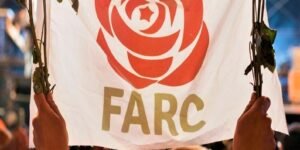 ¿Cuál es el mensaje real que da la marcha en Bogotá de exguerrilleros de las FARC?