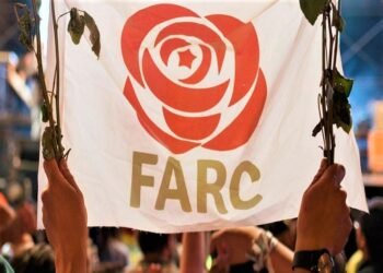 ¿Cuál es el mensaje real que da la marcha en Bogotá de exguerrilleros de las FARC?