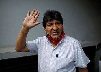Justicia boliviana cajonea todas las denuncias contra Evo Morales y el ex presidente consiguió la impunidad que buscaba