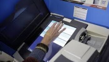 El Foro Atenas rechaza el voto electrónico en Colombia
