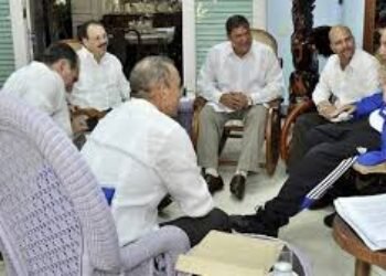 … pero hay espías más iguales