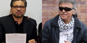 Jefes de las FARC viven en Venezuela protegidos por Maduro