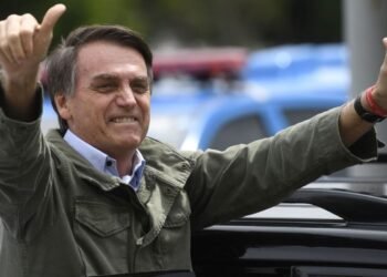 Bolsonaro impulsa la privatización total de Eletrobras, la mayor empresa eléctrica de Brasil