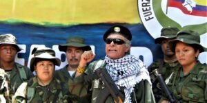 Las FARC amenazan con refundar bloque armado para seguir delinquiendo