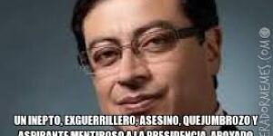 Petro estrenando libreto