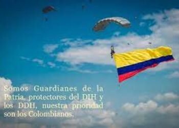 Subteniente del Ejército responde a columna de Gustavo Petro