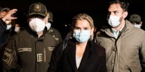 Tiranía de Evo Morales arresta a la ex presidente Jeanine Añez en venganza por su caída en 2019