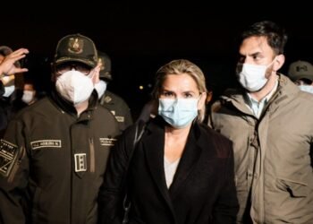 Tiranía de Evo Morales arresta a la ex presidente Jeanine Añez en venganza por su caída en 2019