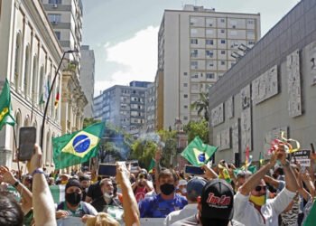 BRASIL: Punto de ruptura nacional e internacional