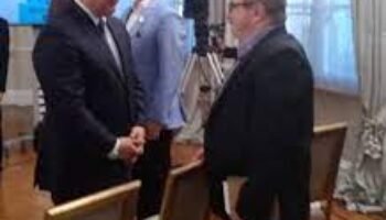 “Fraternal” cena mexicana del Presidente Duque con los criminales Timochenko y Alape.