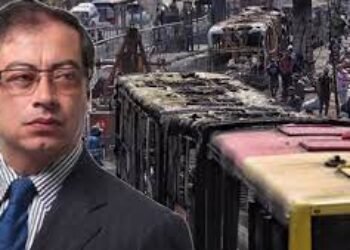 Señalan a Gustavo Petro como principal promotor del vandalismo y del paro
