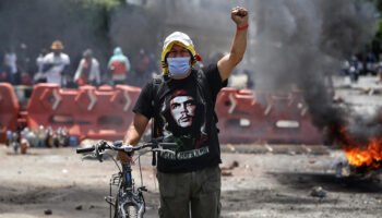 Maduro tiene las manos metidas en las protestas en Colombia, denuncia Lenín Moreno