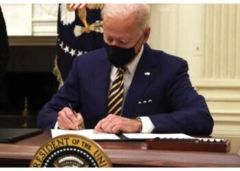 Joe Biden considera “un honor” la financiación del aborto en el mundo y destruye la obra provida de Trump