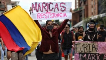 Colombia: O los principios y valores se restablecen o la democracia desaparece