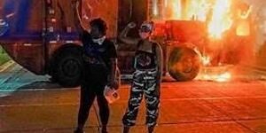 Postración, esclavitud o levantamiento general de la sociedad