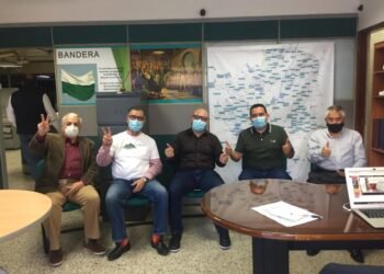 Comenzó la recolección de firmas para revocar a “Pinturita”.