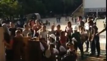 ADOCTRINAMIENTO EN VANDALISMO A INOCENTES PÁRVULOS (vídeo)