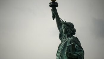 Nueva alianza política para luchar contra la creación de un superestado europeo