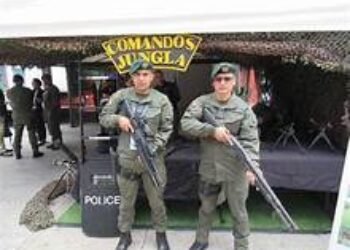 14 policías heridos en combates con las Farc en Tumaco
