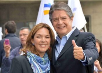 Lasso abre Ecuador al libre mercado con mayor reforma arancelaria de la historia