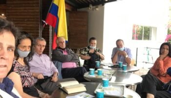 Candidatos al Congreso por el Partido Nacional Colombiano (PNC) se reunieron.