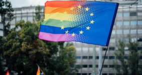 El Parlamento Europeo continúa con su cruzada LGBT. Reacciones en Europa Central