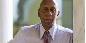Cuba. La dictadura comunista continúa con su represión, pese a las protestas del mes de julio, y detiene al opositor Fariñas