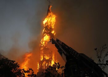 Chile: Mapuches intensifican sus ataques con incendios de iglesias cristianas