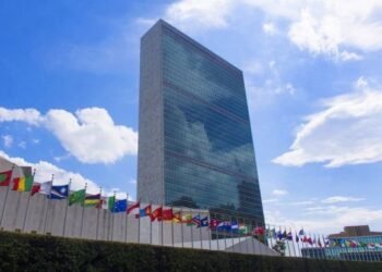 Soros, Ford Foundation, MacArthur Foundation o Microsoft financian la agenda de los lobbies LGTBI y abortista de ONU, con dinero negro