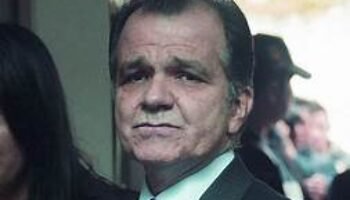 Sobre Oscar Iván Zuluaga