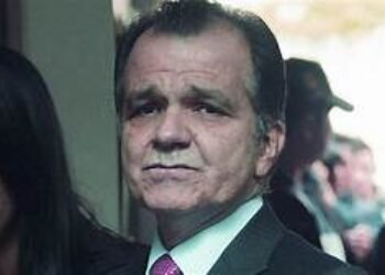 Sobre Oscar Iván Zuluaga