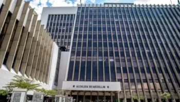 Medellín: Contraloría destapa anomalías en contratos de la Alcaldía