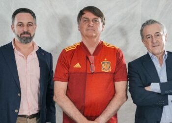 Bolsonaro y Vox, unidos contra el comunismo