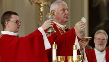 Card. Müller: los poderes del mundo han explotado sin piedad el covid19 para promover la agenda del “Gran Reinicio”, es decir, el pensamiento totalitario