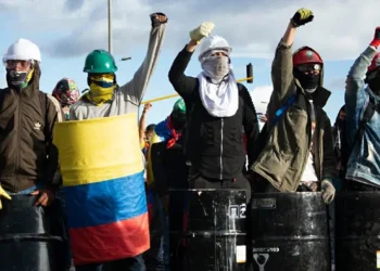 Petro quiere liberar a vándalos que conformarían sus colectivos chavistas