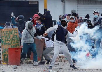 Izquierda en Colombia prepara coctel para sembrar caos antes de las elecciones