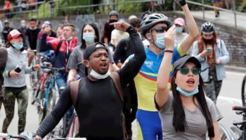 El registrador debe responder por el caos electoral en Colombia
