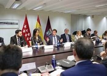 Foro Madrid alerta del peligro que supondría una victoria de Petro: ‘Los colombianos no merecen caer en las manos del comunismo’