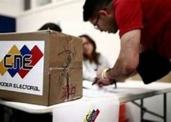 En garras del Registrador y de Fecode