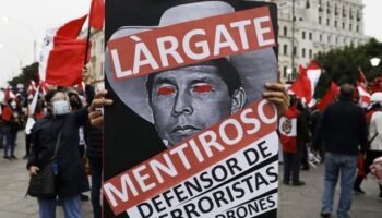 Las tácticas del Congreso de Perú para arreciar su ofensiva contra Pedro Castillo